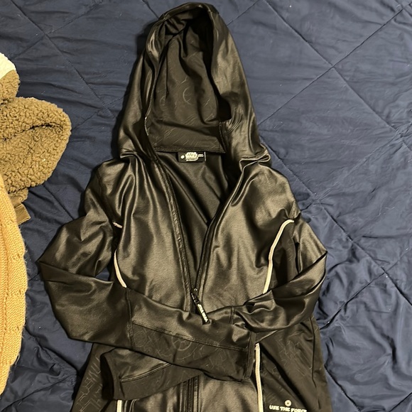 Jacket UNIVERSUM